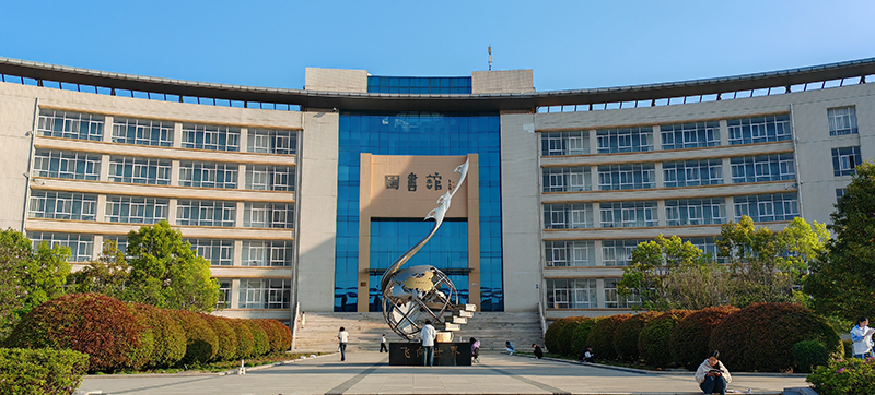 曲靖师范学院风景图片