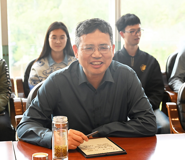 朱敏院士受聘担任曲师高级学术顾问