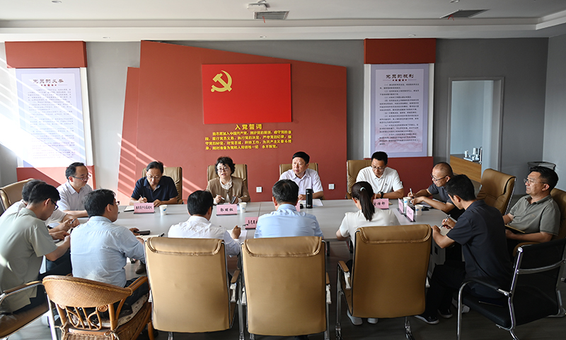 1a.jpg 1a.jpg