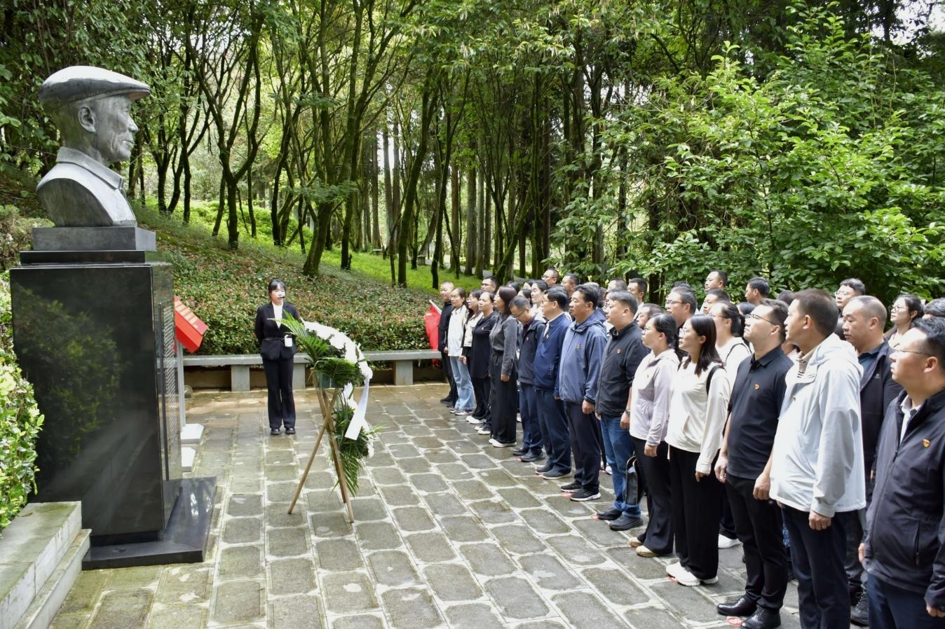 图片6.jpg 图片6.jpg