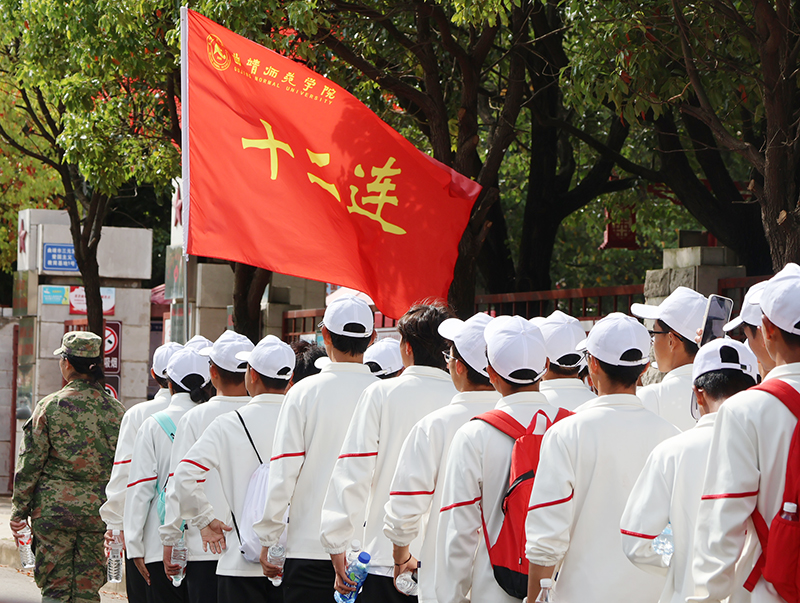 6a.jpg 6a.jpg